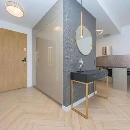 Pomorskie Bernadowska Gold شقة *